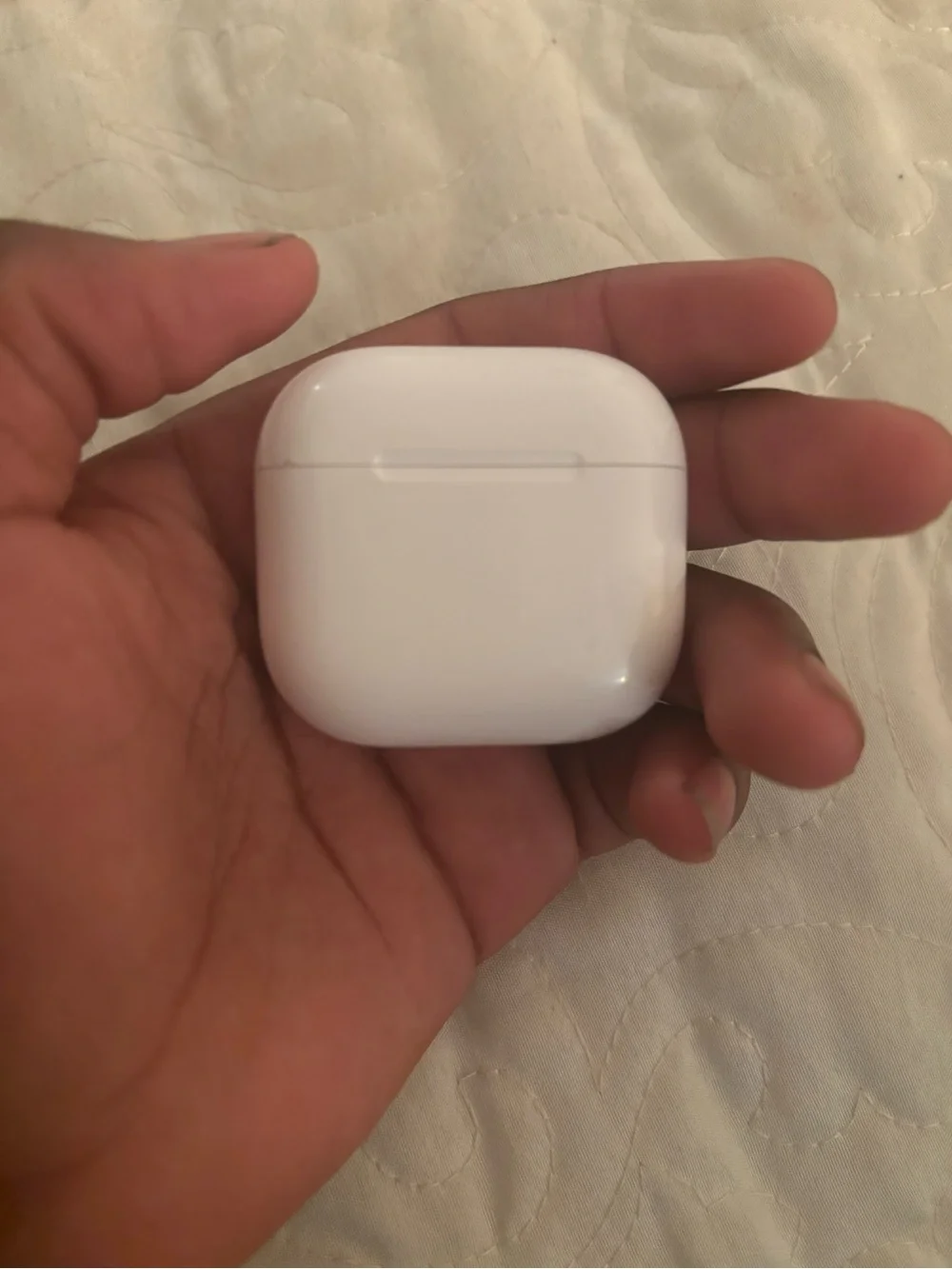 Apple White AirPods Pro Wireless Charging Case